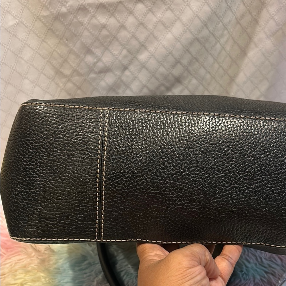 Kate Spade Black and Green Shoulder Bag with Wallet & Free Sunglasses& Bracelet - Picture 14 of 15